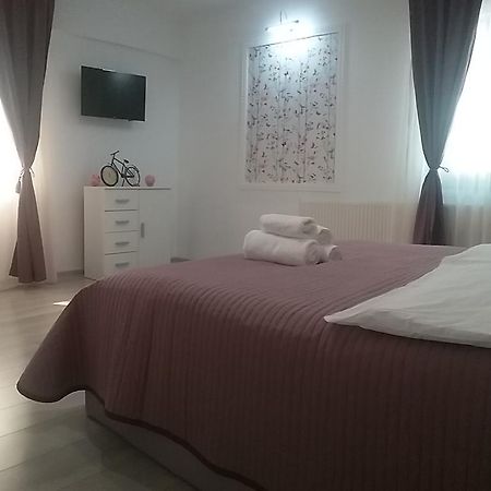 Apartament Liliac Bucarest Esterno foto