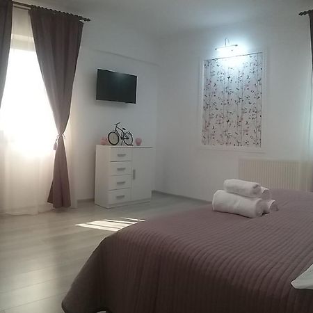 Apartament Liliac Bucarest Esterno foto
