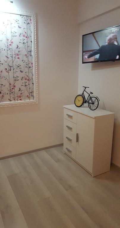 Apartament Liliac Bucarest Esterno foto